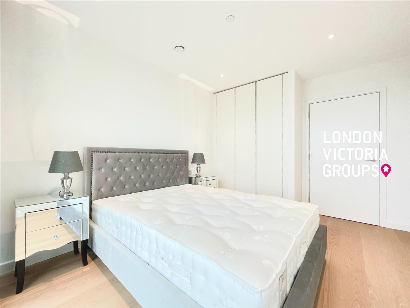 1 bed property in 18 Cutter Lane, London